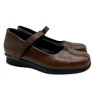 Kumfs Mary Jane Leather Comfort Shoes Size 8 Low Wedge Heel